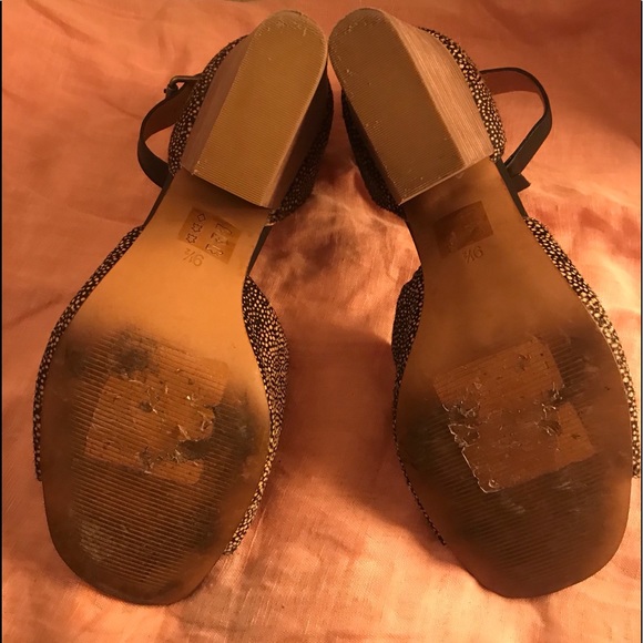 Heels - Picture 4 of 10